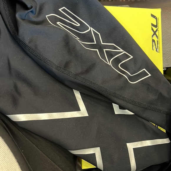 BNWT 2XU postnatal compression tights - Picture 6 of 7